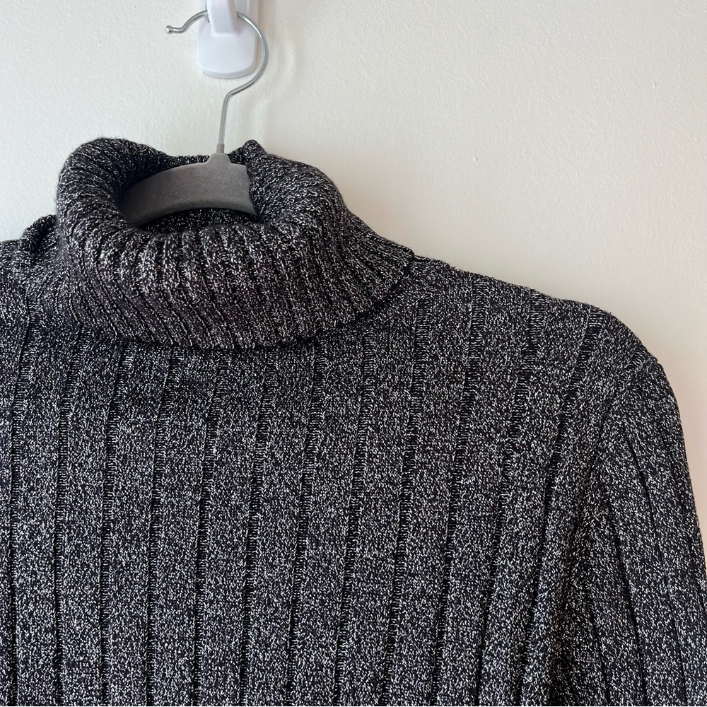 Black Metallic Ribbed Knit Turtleneck Sweater Stretch Shimmer Long Sleeve S/M - Picture 4 of 9